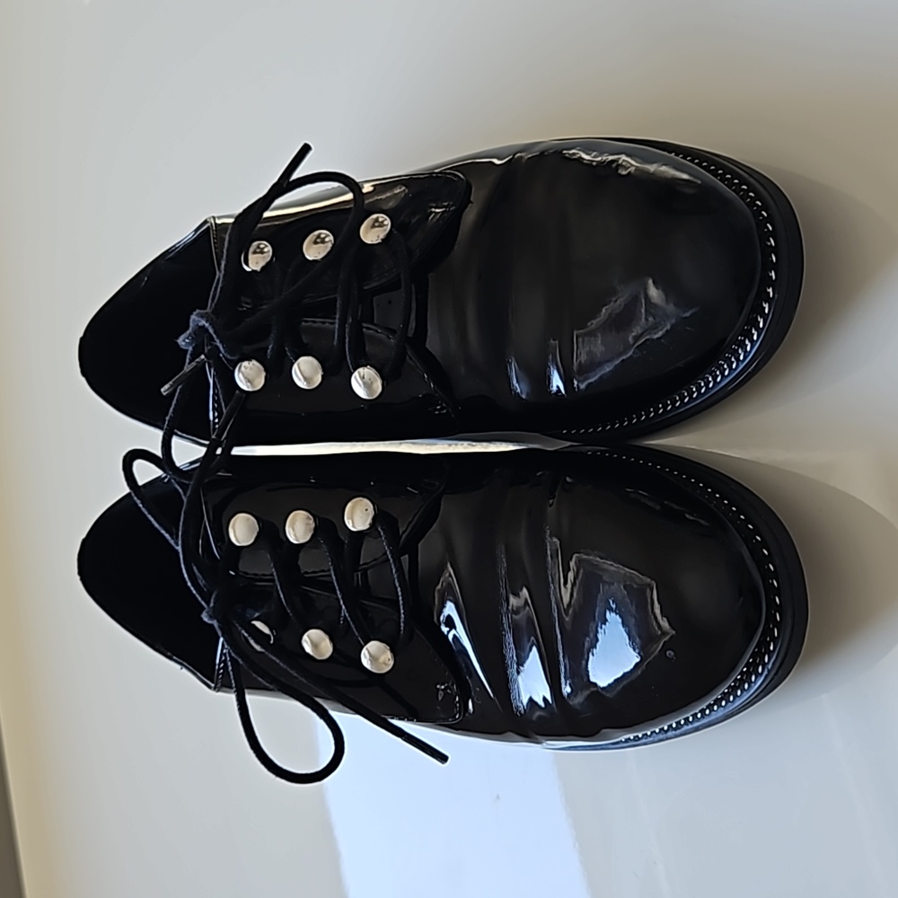 Patent black Derbies loafers french brand